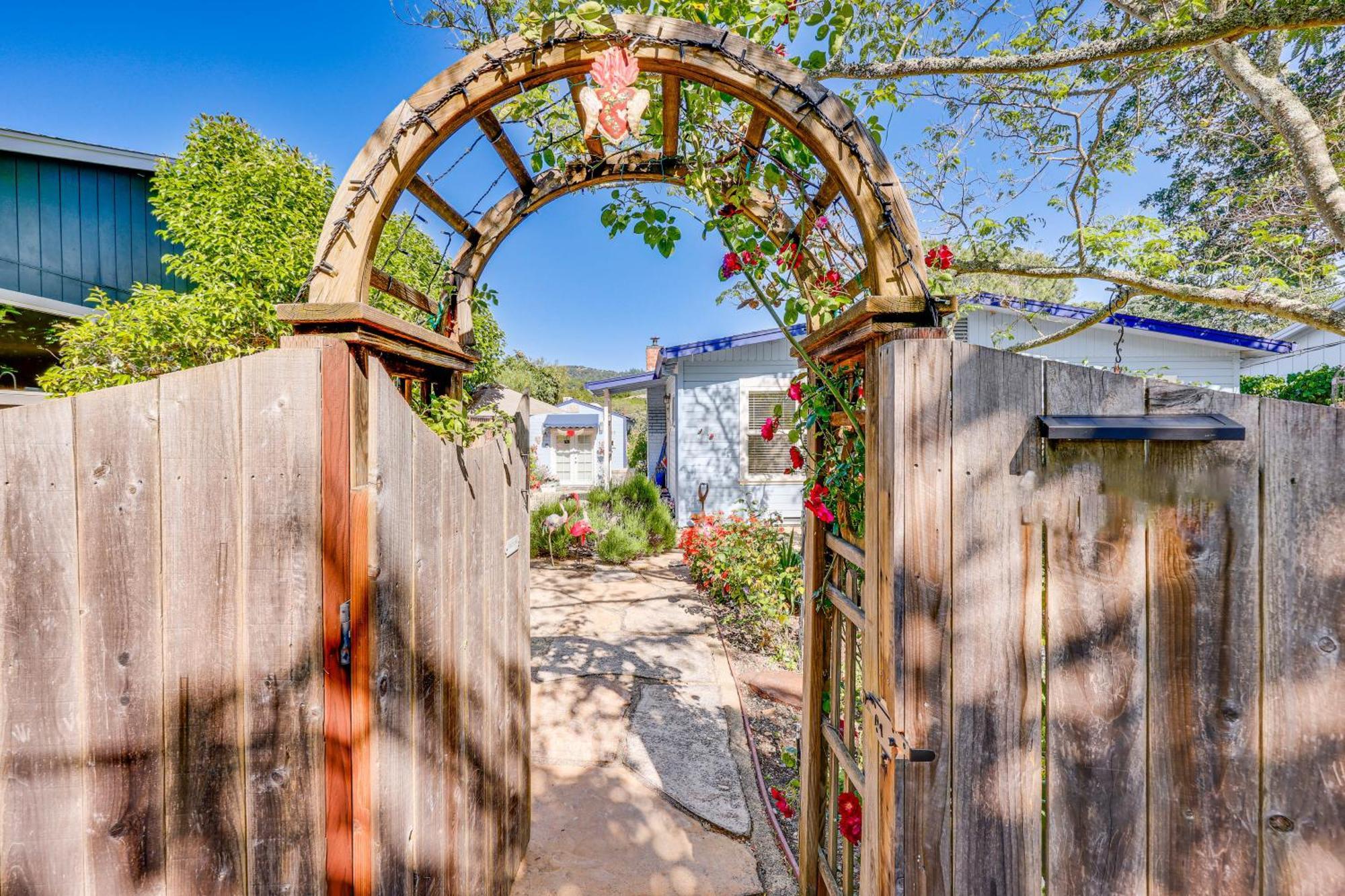 Romantic Casita With Garden And Deck 2 Miles To Plaza! Сонома Экстерьер фото